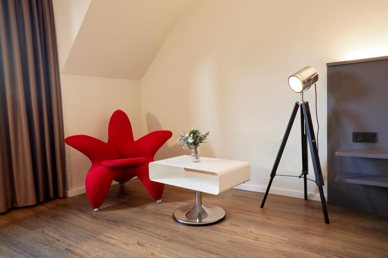 Kino-Hotel Meyer Harsefeld Bagian luar foto